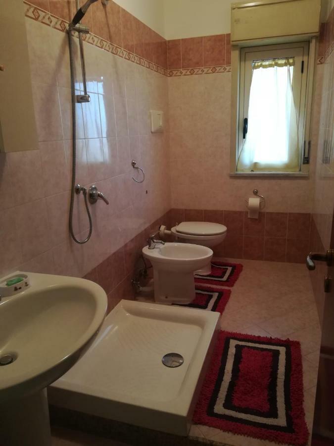 Double Room Private External Bathroom,861742037:JPEG
